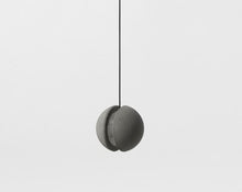 Orbit Halo Pendant/Decorfur