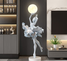 Elegant Pirouette/Decorfur