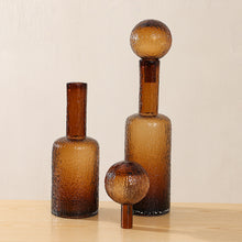Essence Cradle Vase/Decorfur