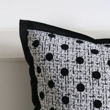 Obsidian Bloom Pillow/Decorfur