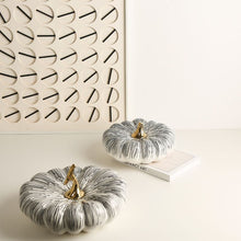 Modern Luxe Gourd/Decorfur