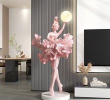 Elegant Pirouette/Decorfur