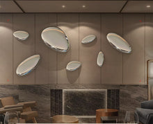 Sleek Drop Design Mirror/Decorfur
