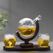 Sailing Globe Wine Decanter/Decorfur