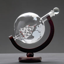 Sailing Globe Wine Decanter/Decorfur
