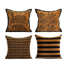 Maillard Style Bedroom Pillow/Decorfur