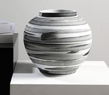 Ink Horizon Vase/Decorfur