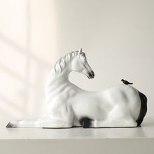 White Whisper Horse/Decorfur