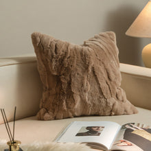 Château Cream Cushions/Decorfur