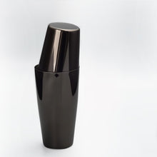 Engraved Cocktail Shaker/Decorfur