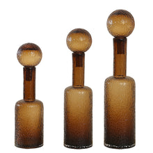 Essence Cradle Vase/Decorfur