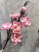 Yulan Flowers/ Decorfur