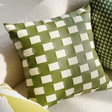 Verdant Songbird Pillow/Decorfur