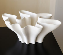 Dimension Bloom Vase/Decorfur