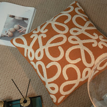 Haute Maison Pillow/Decorfur