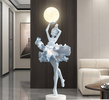 Elegant Pirouette/Decorfur