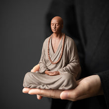 Zen Practitioner/Decorfur