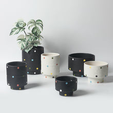 Sleek Form Ceramic/Decorfur