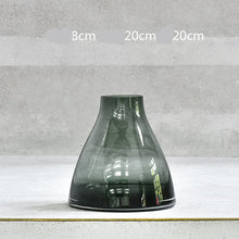 Wide Base Short Mouth Simple Glass Vase