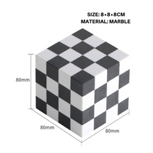 Black-and-white lattice marble cube