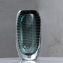 Honeycomb Transparent Thick Bottom Glass Vase | - Decorfur