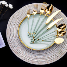 China Red Cutlery