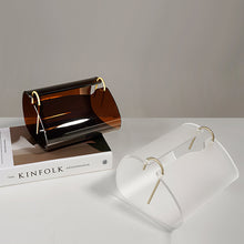 Bridge tissue box