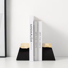 Black and Beige Pyramidal Bookend