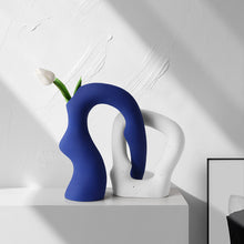 Alien Double Art Vase | Vase - Decorfur