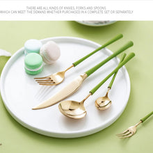 China Red Cutlery