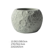 Spherical Ceramic Flowerpot