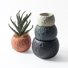Spherical Ceramic Flowerpot
