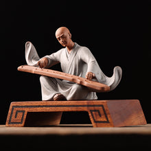 Robe Musical Monk Decor