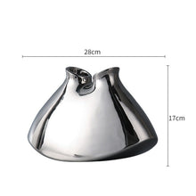 Double Hole Fan Vase