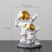 Parent-child astronaut Trinket