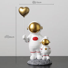 Parent-child astronaut Trinket