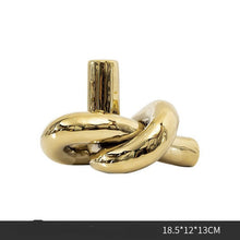 Twisted Tree Knot Decor