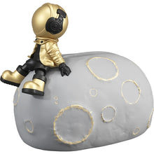 Astronaut on Moon Tissue Box