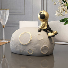 Astronaut on Moon Tissue Box