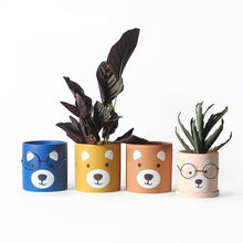 Cute abstract bear planter
