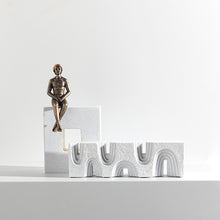 Thinker multi layer bookend