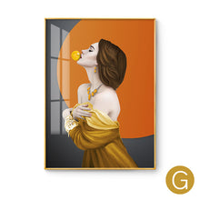 Gorgeous orange hat women painting