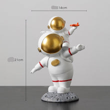 Parent-child astronaut Trinket