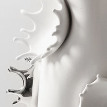 Water Splash White Vase