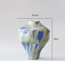 Furnishing Abstract Vase / Decorfur