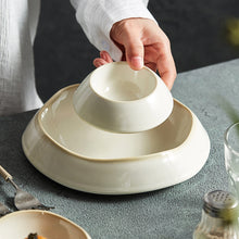 Cresta Tableware/Decorfur