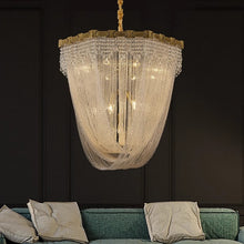 Lumière Luxe Chandelier/Decorfur