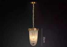 Lumière Luxe Chandelier/Decorfur