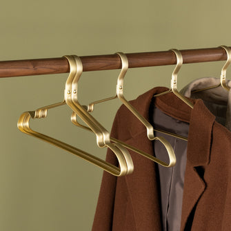 Wide Shoulder Hangers (set of 12)